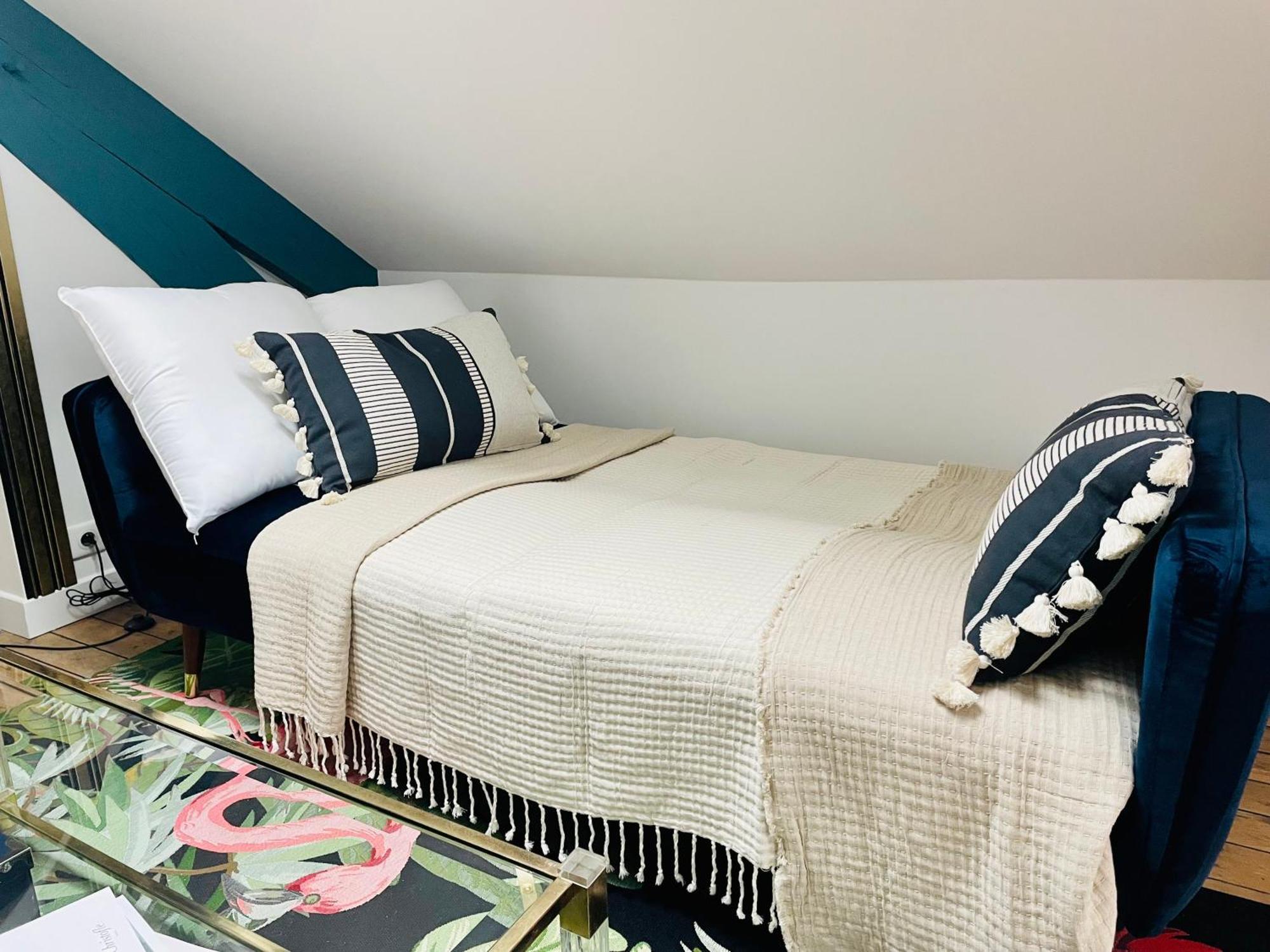 Le Limoges Dali Apartment Bagian luar foto